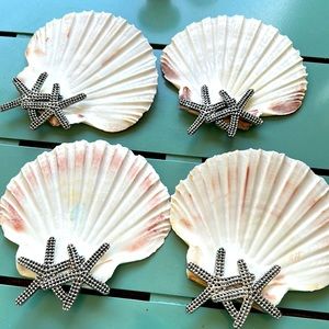 Mud Pie appetizer plates - set of 4.